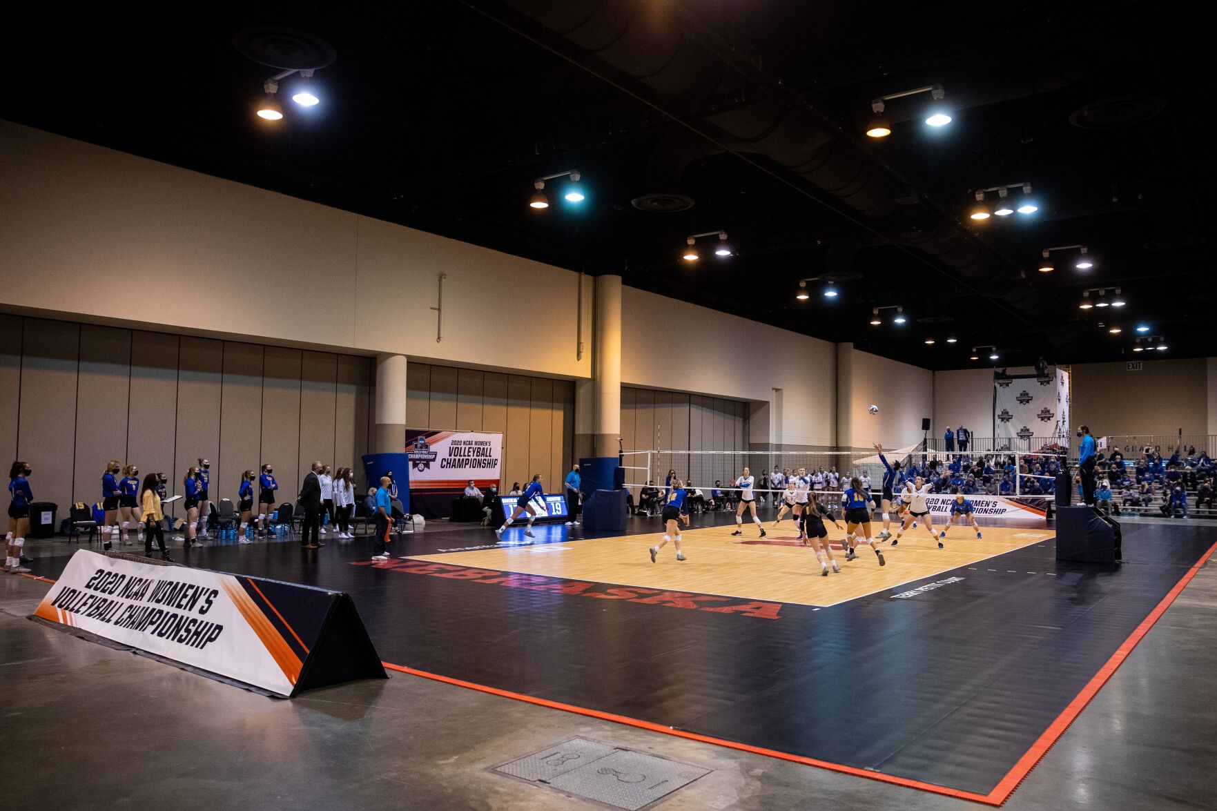 041521-owh-spo-cuvolley-ar05.JPG